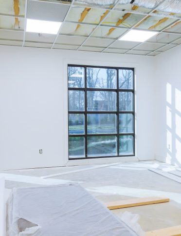 making-renovation-of-hung-of-suspended-ceilings-li-2025-03-27-06-12-24-utc (1)